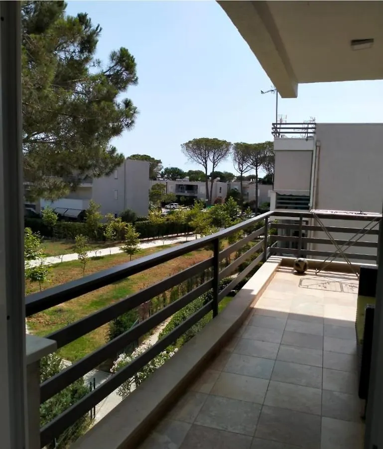 Alex'S Condo Lalez Albania